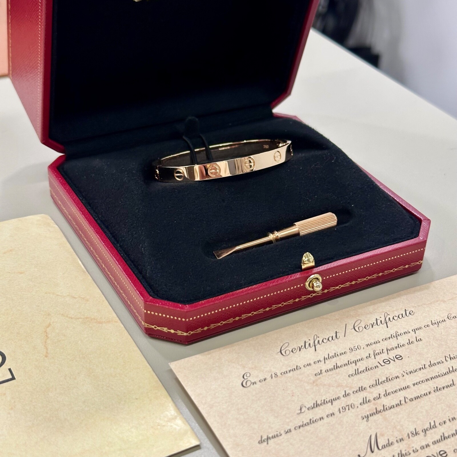 Cartier Classic Love Bracelet in Rose Gold B6067416 