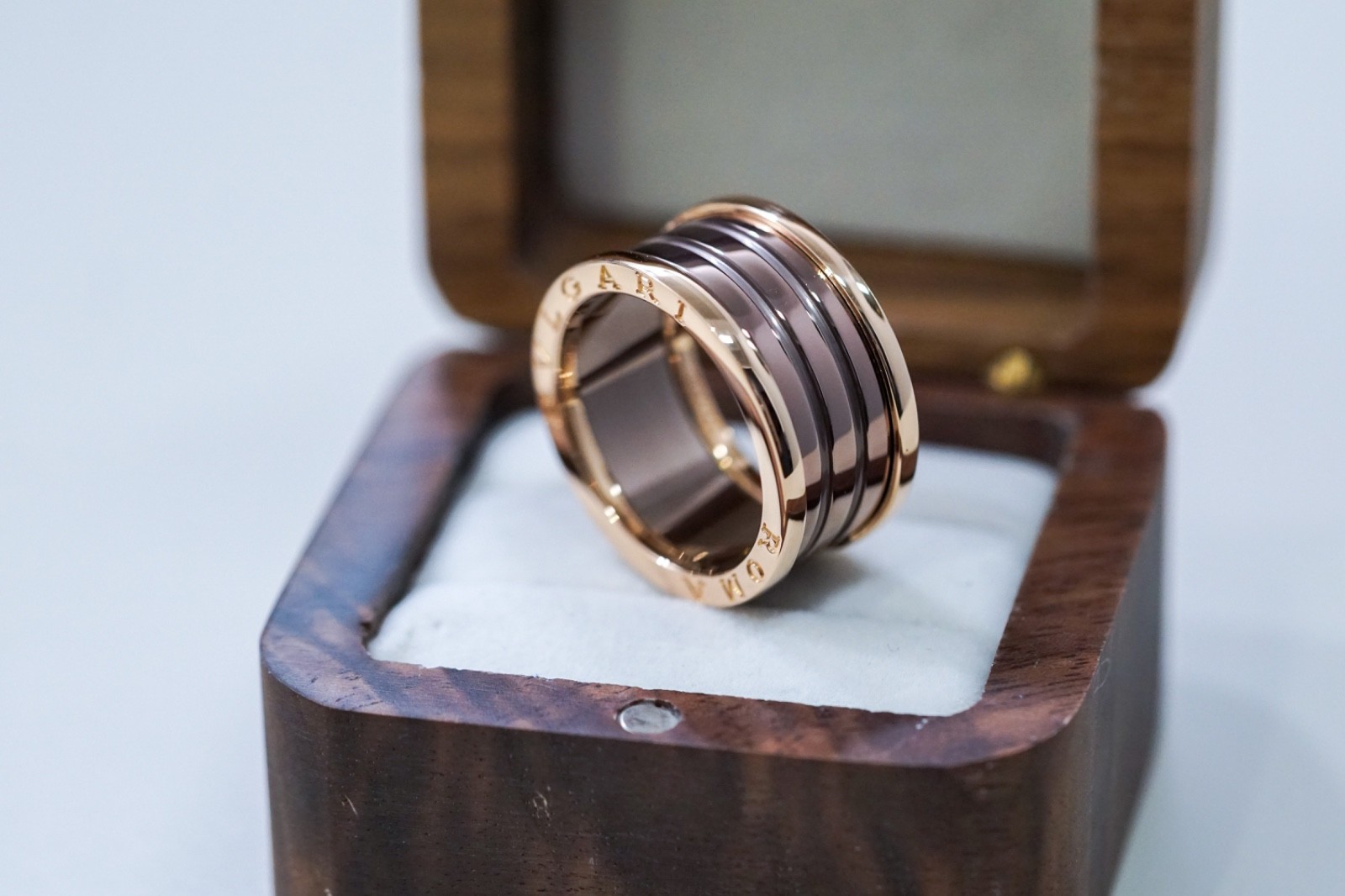 Bvlgari B Zero 1 Roma Ring 18K Rose Gold Ceramic Copper 